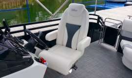 2017 22' Sport Pontoon Rental Boat Suzuki 140 - 9