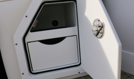 2020-JC-TriToon-Neptoon-sport-23TT-BW-edition-black-16