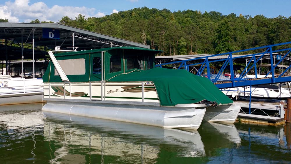 2000 crest pontoon boat for sale
