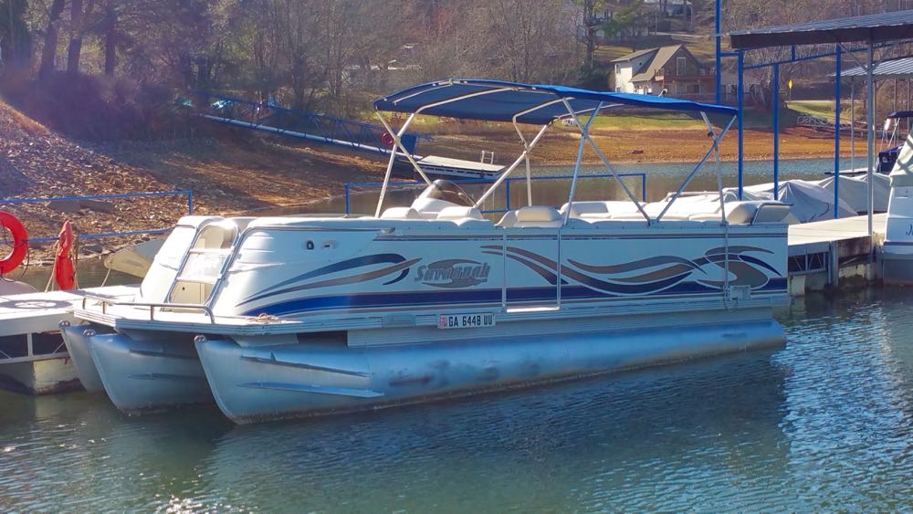 2005 Crest Evinrude 225 tritoon for sale