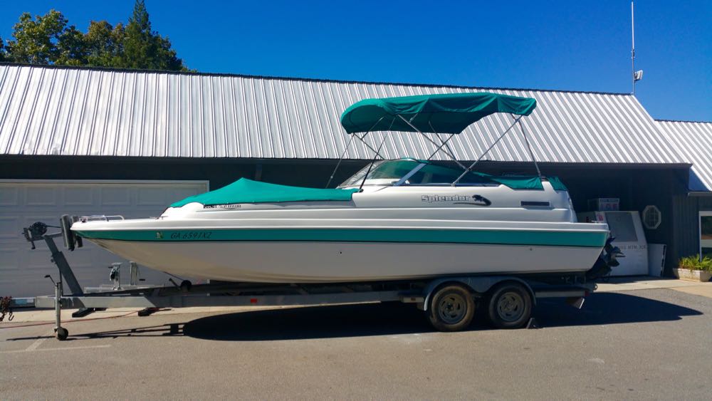 splendor cat deck boat for sale