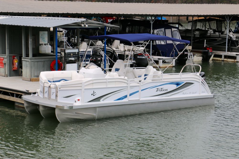2018 JC tritoon neptoon sport 23tt white suzuki 200. - 1
