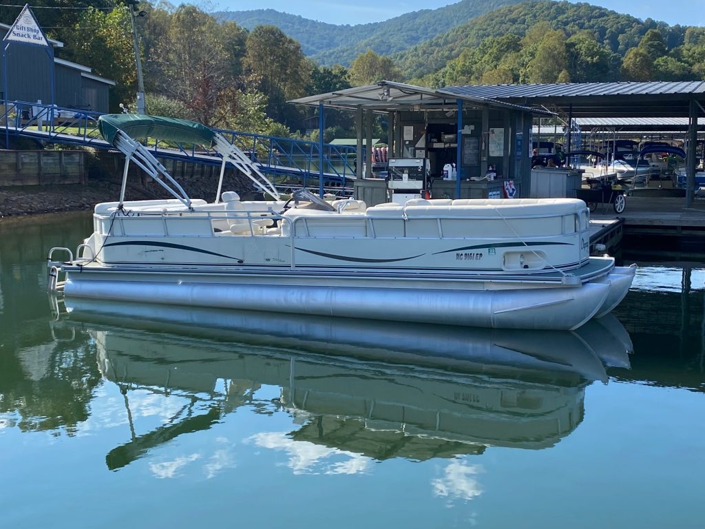 2005 Odyssey TriToon for sale
