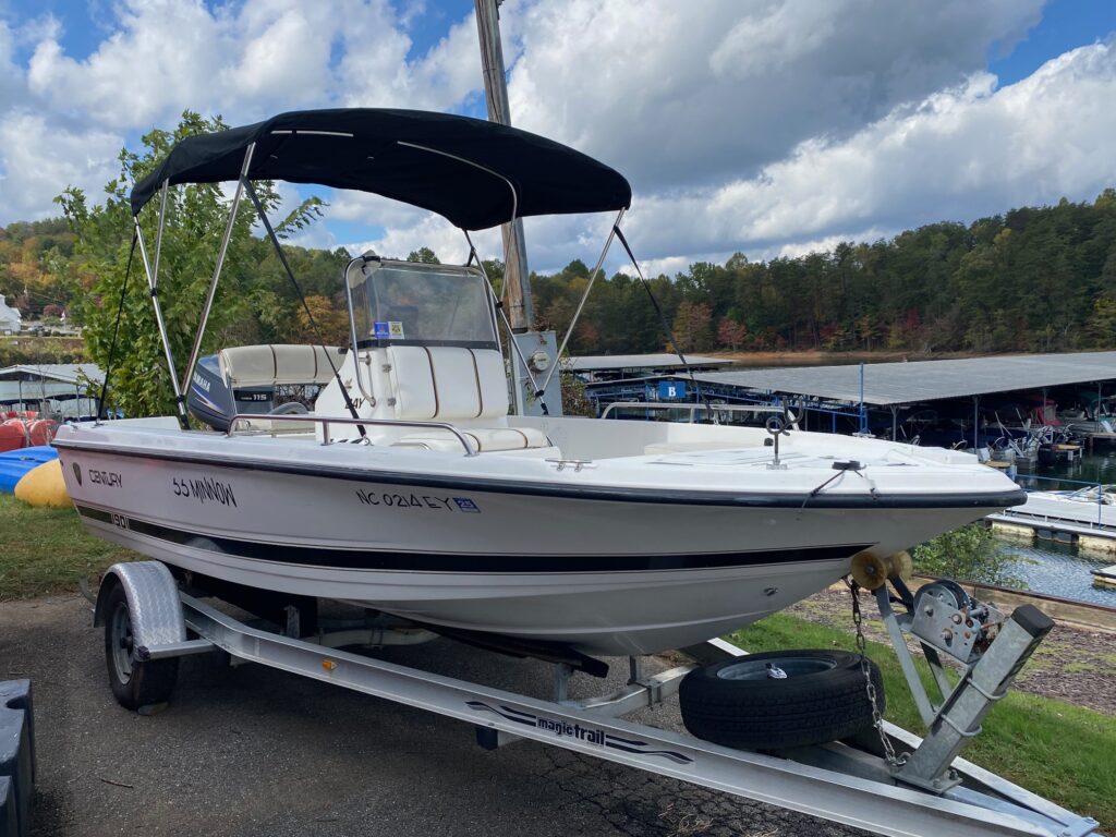 2002 Century 1901 Yamaha white with black finish fishing boat for sale hiawassee ga lake chatuge hayesville nc