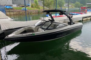 Malibu ski boat wakeboard boat for sale hiawassee ga lake chatuge boat dealers