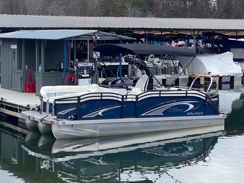 JC Tritoon pontoon boat for sale near atlanta lake chatuge lake lanier