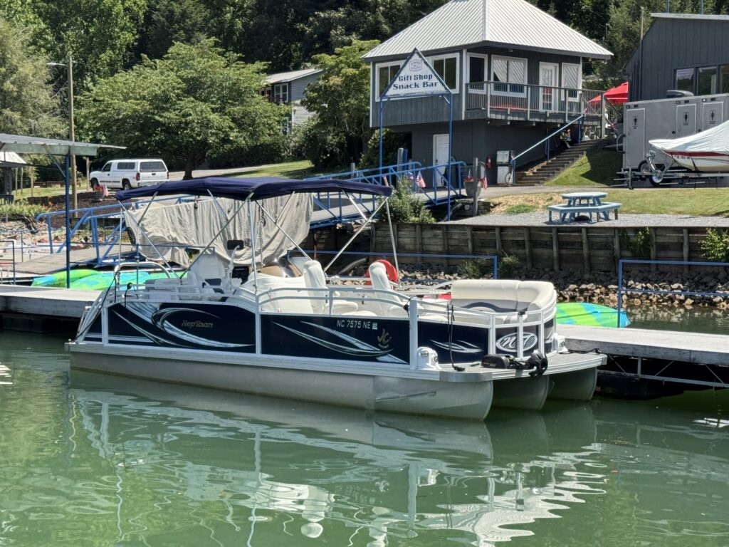 JC TriToon pontoon boat for sale hiawassee north ga atlanta chattanooga seneca asheville nc boat dealers