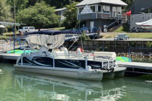 JC TriToon pontoon boat for sale hiawassee north ga atlanta chattanooga seneca asheville nc boat dealers