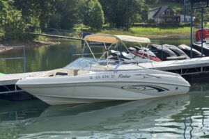 Rinker ski boat runabout for sale hiawassee ga lake chatuge marinas boat dealers