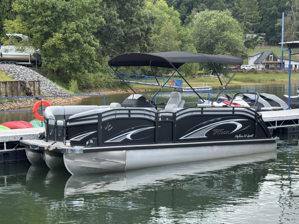 JC TriToon pontoon boat for sale hiawassee north ga atlanta chattanooga seneca asheville nc boat dealers