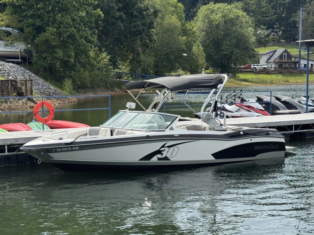 MasterCraft X30 surf board wakeboard boat for sale hiawassee ga lake chatuge near atlanta asheville knoxville chattanooga seneca