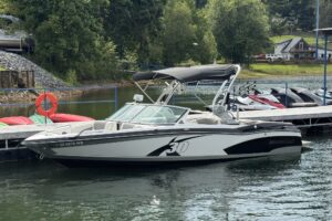 MasterCraft X30 surf board wakeboard boat for sale hiawassee ga lake chatuge near atlanta asheville knoxville chattanooga seneca